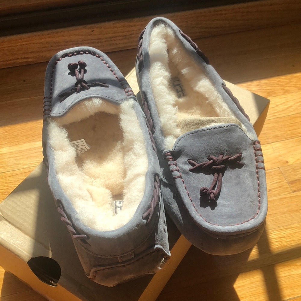 Ugg Brett Slippers. Gray suede Size 5 **read description **